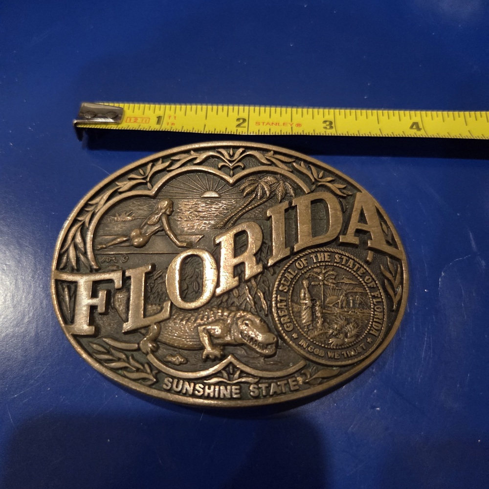Vintage Florida Sunshine State Belt Buckle Brass State Seal Alligator - Picture 2 of 4